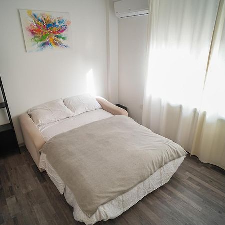 Penthouse With Huge Rooftop Terrace & City View 부쿠레슈티 외부 사진