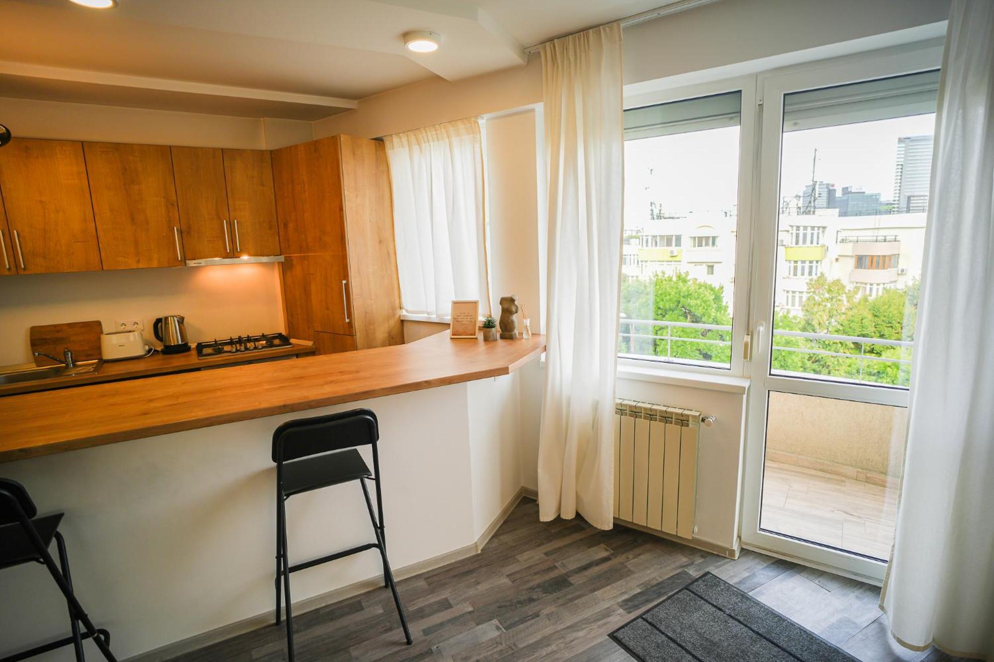 Penthouse With Huge Rooftop Terrace & City View 부쿠레슈티 외부 사진